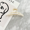 LoveLina - Pearl Claw Clip